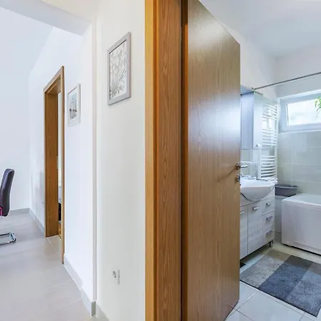 Amadeo Apartment Fazana Exterior photo