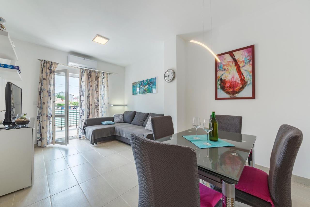 Amadeo Apartmán *